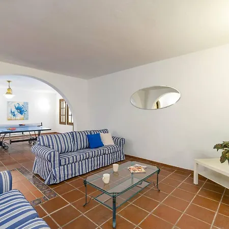 Nikki By Вилла *