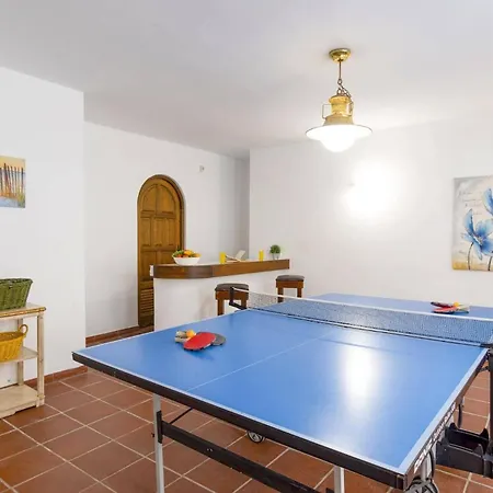 Villa Nikki By Puerto del Carmen (Lanzarote)