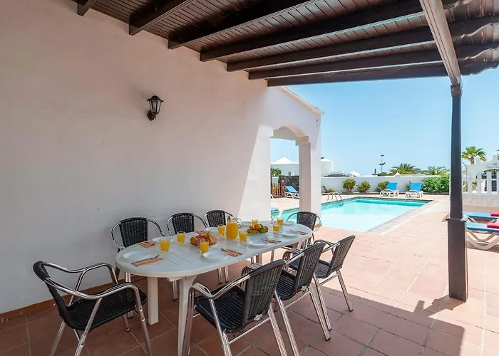 Nikki By Villa Puerto del Carmen (Lanzarote)