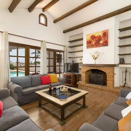 Nikki By Puerto del Carmen (Lanzarote)